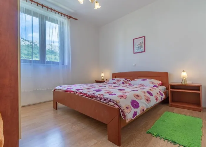 With Parking Space Baska, Krk - 19443 Apartmán Baška