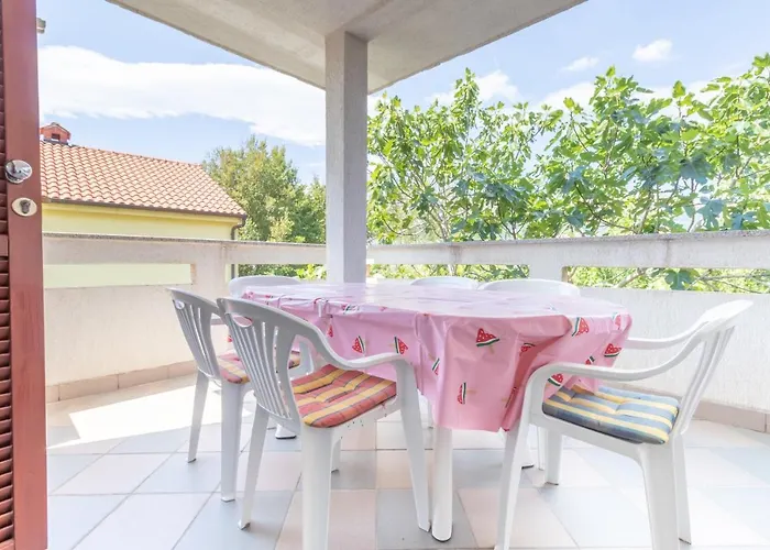 Apartmán With Parking Space Baska, Krk - 19443 Baška